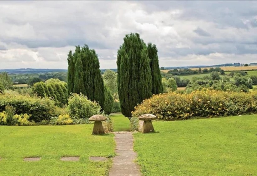 ホテル Charingworth Manor