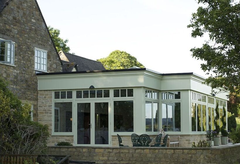 ホテル Charingworth Manor