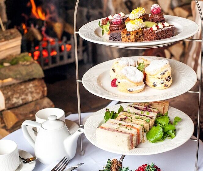 ホテル Charingworth Manor