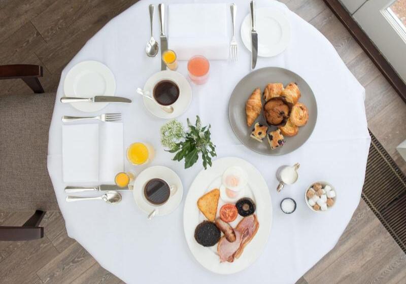 Chewton Glen Hotel   An Iconic Luxury