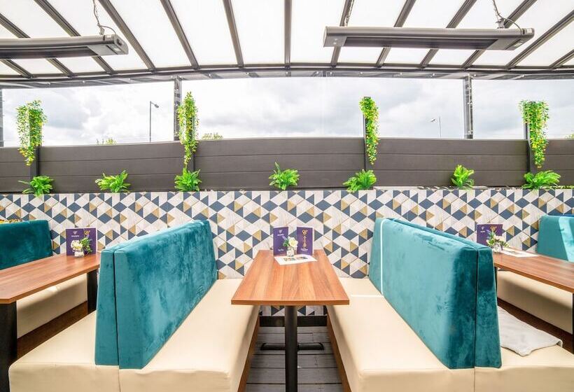 Отель The Chiltern