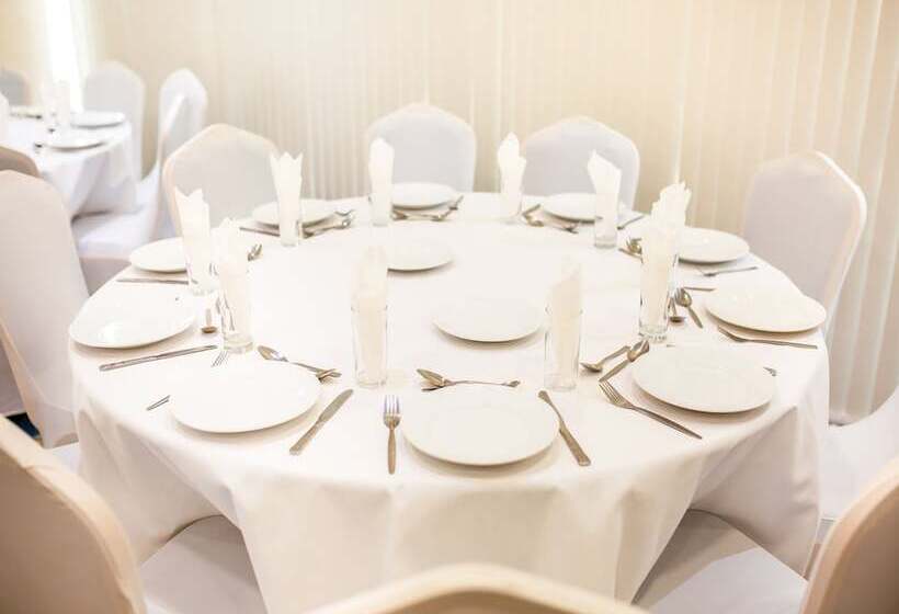 Отель The Chiltern