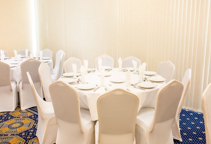 Отель The Chiltern