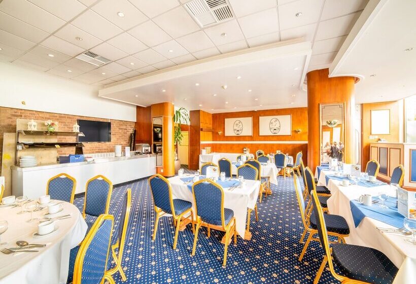 Отель The Chiltern