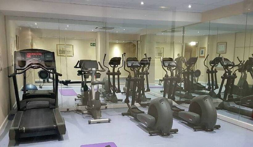 Отель The Chiltern