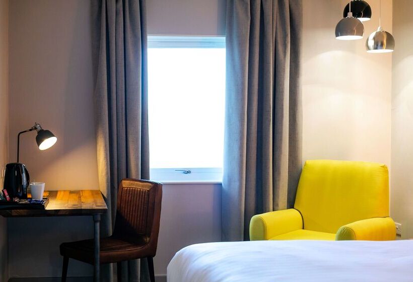 فندق Cedar Court Wakefield