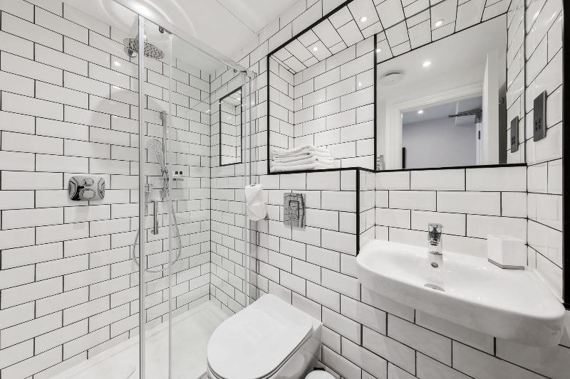 Отель Commodore