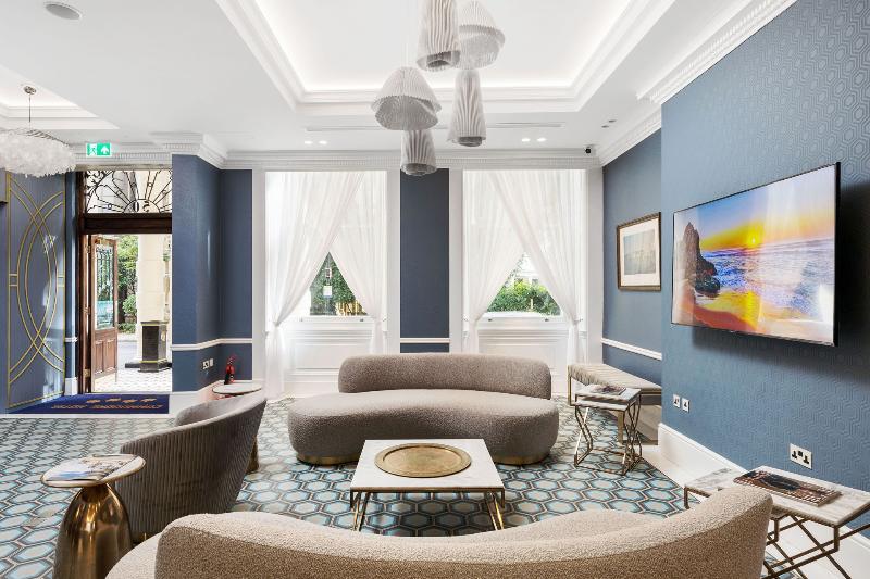 Отель Commodore