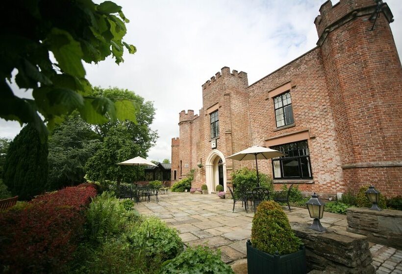 ホテル Crabwall Manor & Spa   Bw Signature Collection