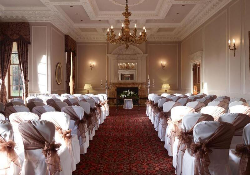 فندق Crathorne Hall