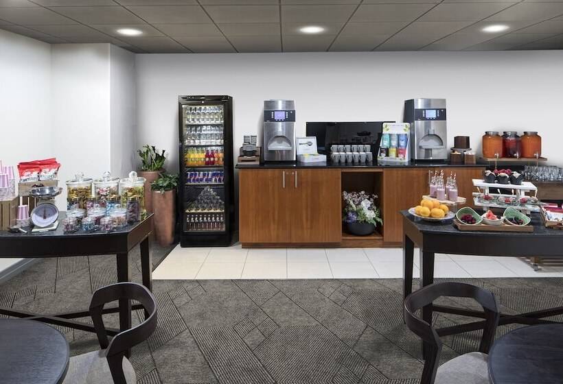 Отель Crowne Plaza Nottingham, An Ihg