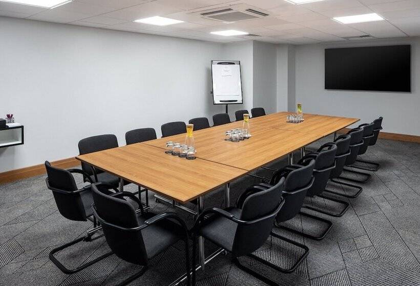 Отель Crowne Plaza Nottingham, An Ihg