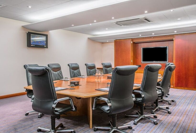 Отель Crowne Plaza Nottingham, An Ihg