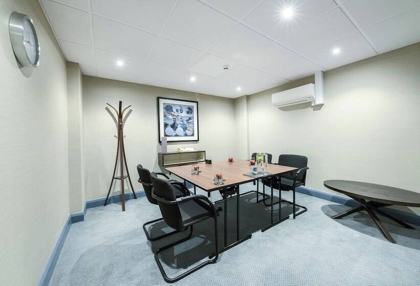 هتل Crowne Plaza Plymouth, An Ihg