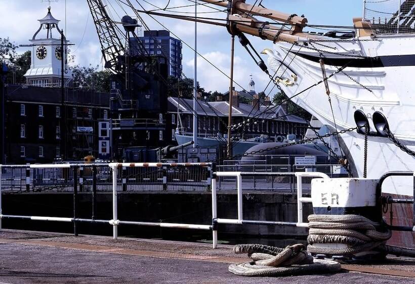 Delta Hotels By Marriott Tudor Park Country Club