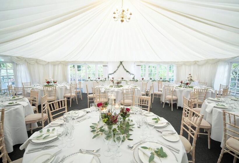 Delta Hotels By Marriott Tudor Park Country Club