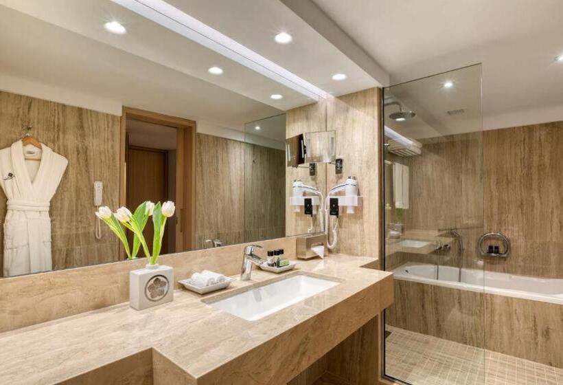 فندق Divani Caravel