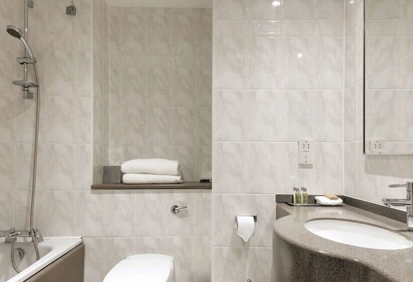 호텔 Doubletree By Hilton St. Anne's Manor