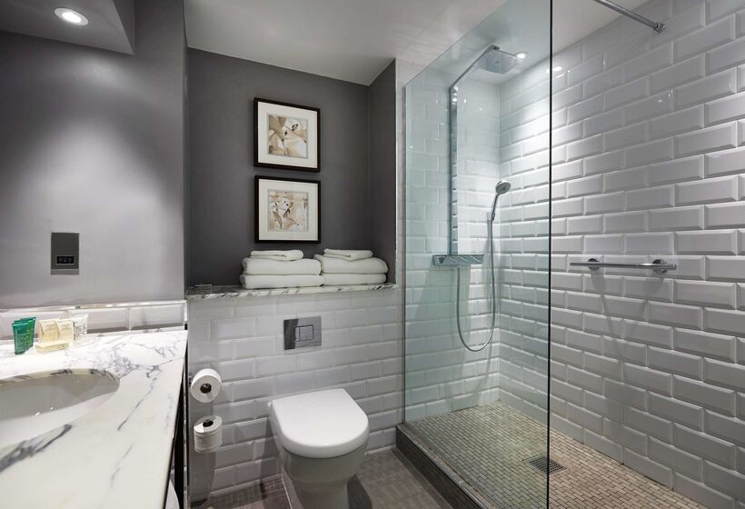 호텔 Doubletree By Hilton St. Anne's Manor