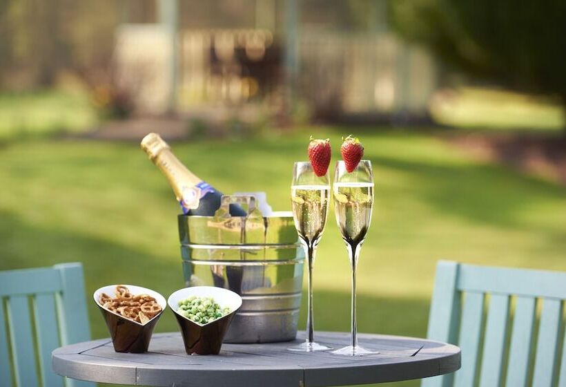 호텔 Doubletree By Hilton St. Anne's Manor