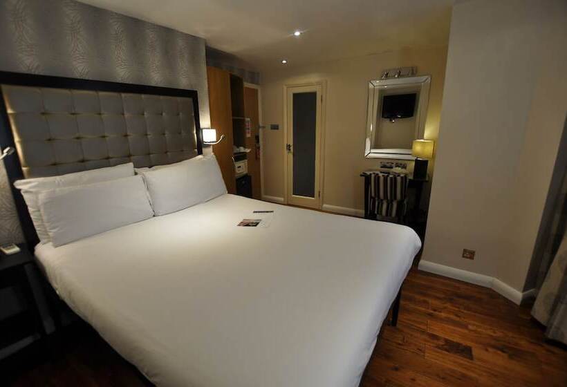 هتل Duke Of Leinster