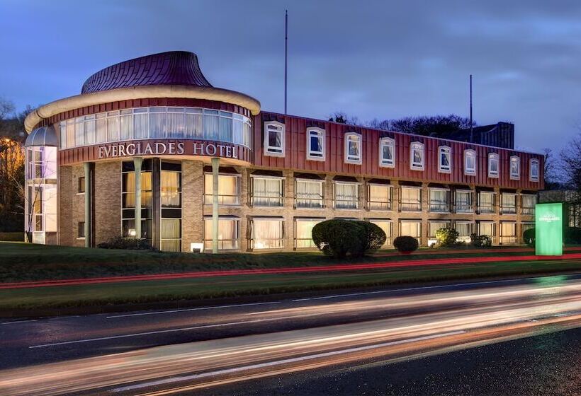 Отель Everglades