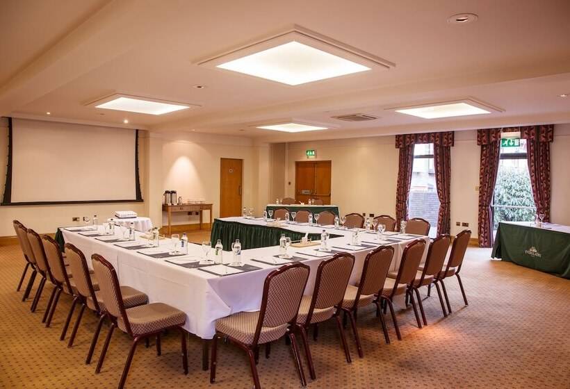 Отель Everglades