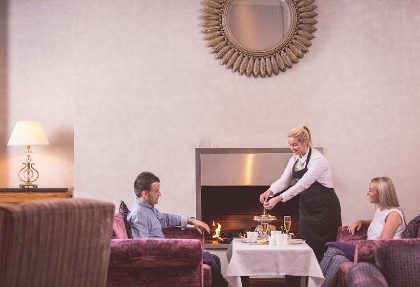 Отель Everglades