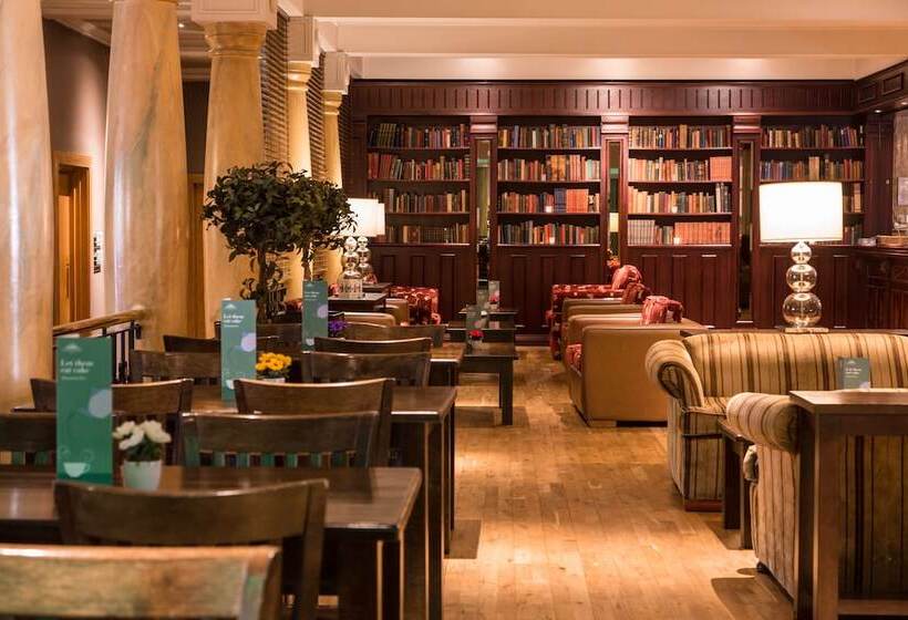 Отель Everglades