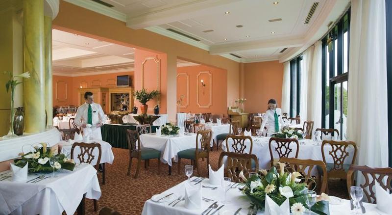 Отель Everglades