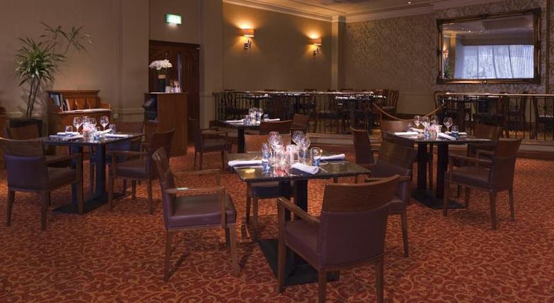 Отель Everglades