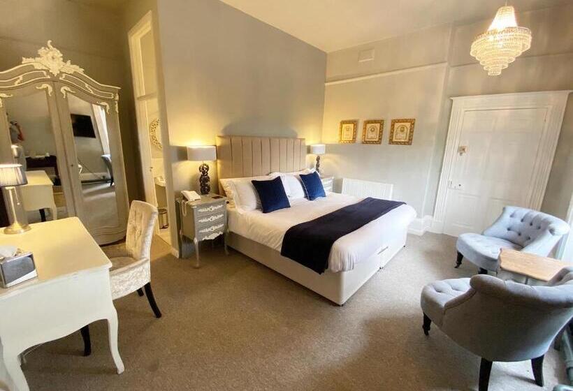 בית מלון כפרי Glewstone Court Country House