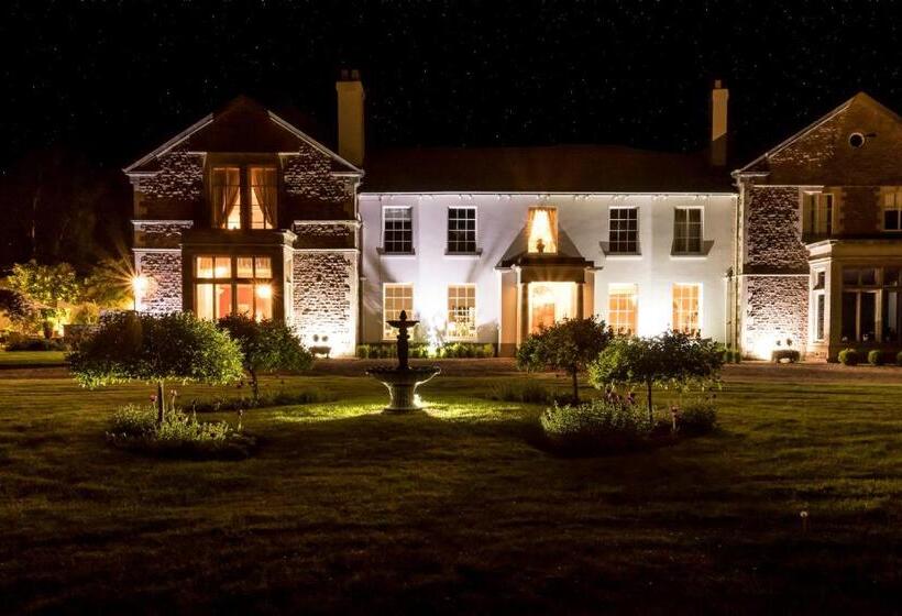 בית מלון כפרי Glewstone Court Country House