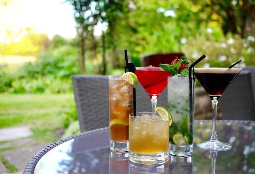 בית מלון כפרי Glewstone Court Country House