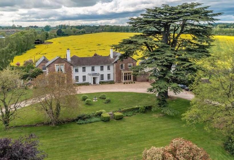 בית מלון כפרי Glewstone Court Country House