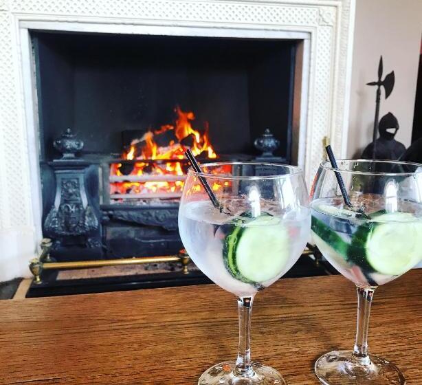 בית מלון כפרי Glewstone Court Country House