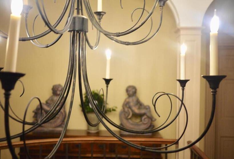 בית מלון כפרי Glewstone Court Country House