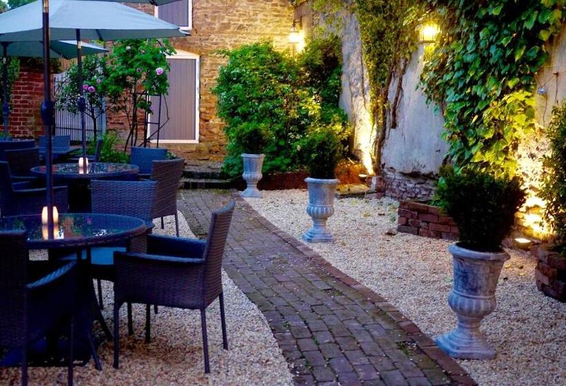 בית מלון כפרי Glewstone Court Country House