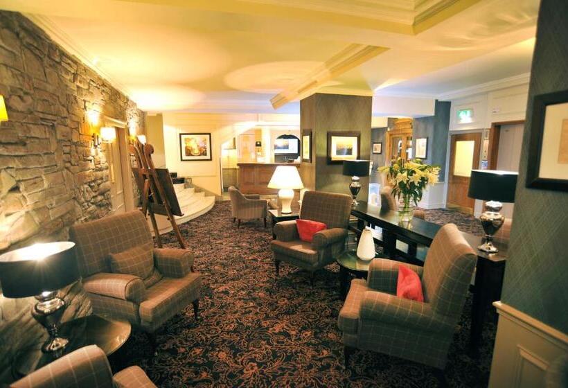 Отель Golden Lion