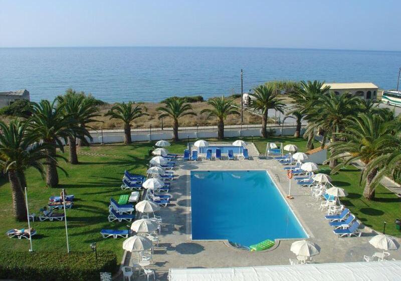 Отель Golden Sands