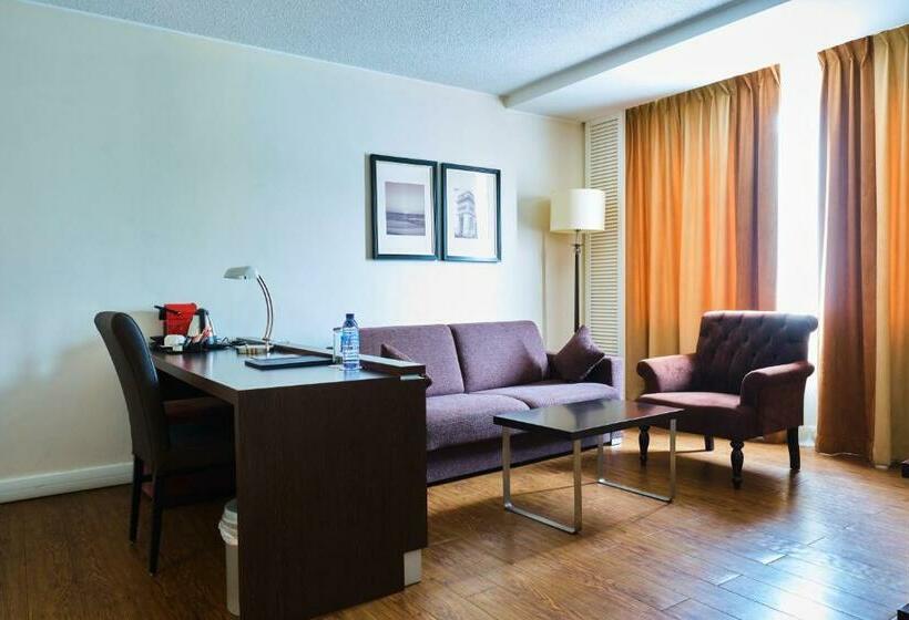 هتل Golden Tulip Accra