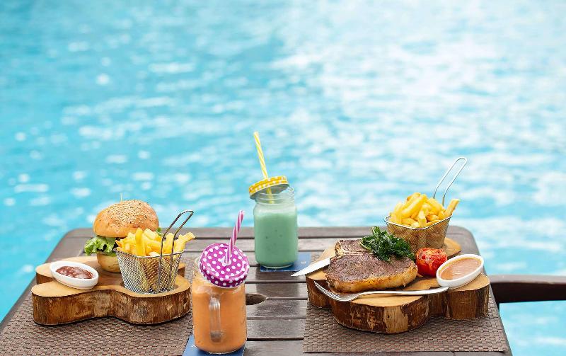 酒店 Golden Tulip Kumasi City