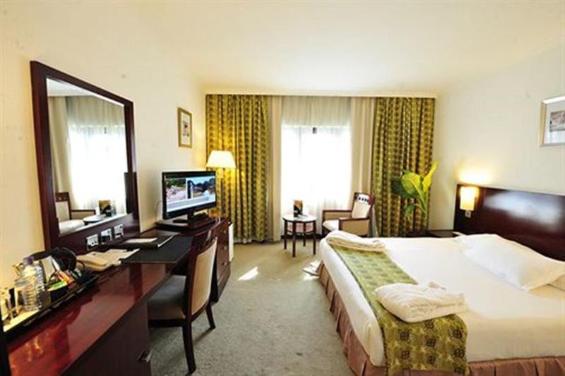 هتل Golden Tulip Kumasi City