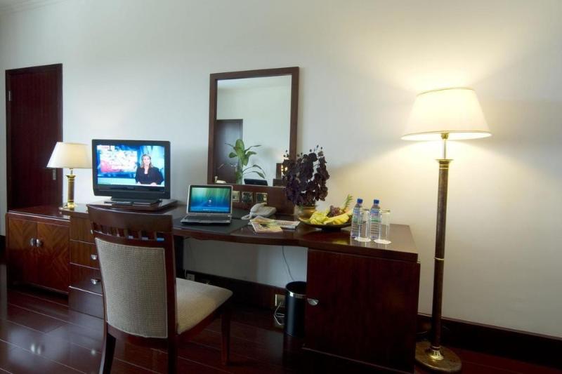 酒店 Golden Tulip Kumasi City