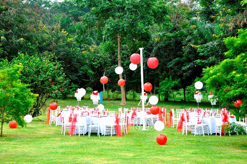 酒店 Golden Tulip Kumasi City