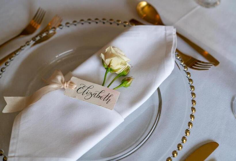 فندق The Grosvenor Stockbridge