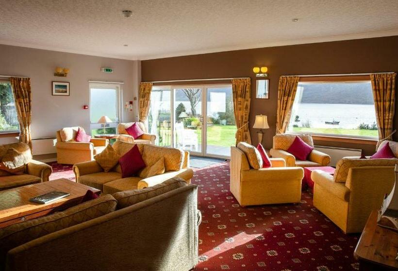 Отель Harbour House