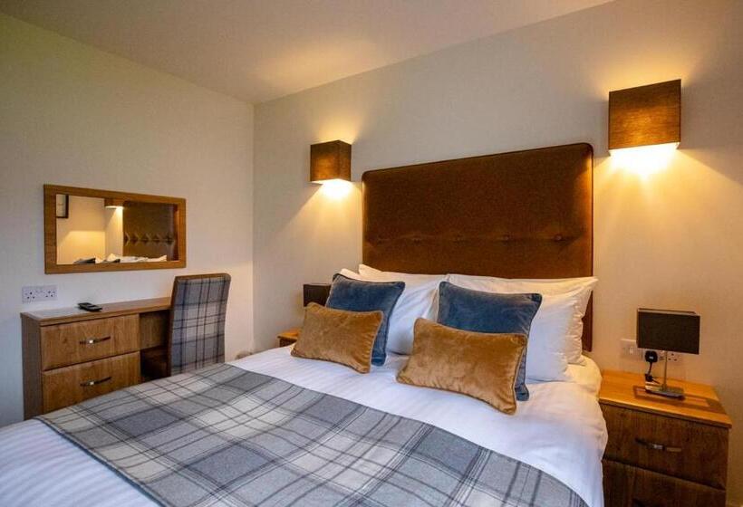 Отель Harbour House