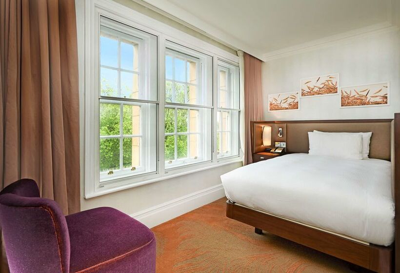 Отель Hilton London Hyde Park