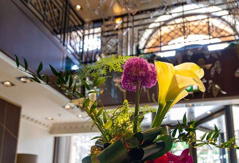 Отель Hilton London Hyde Park